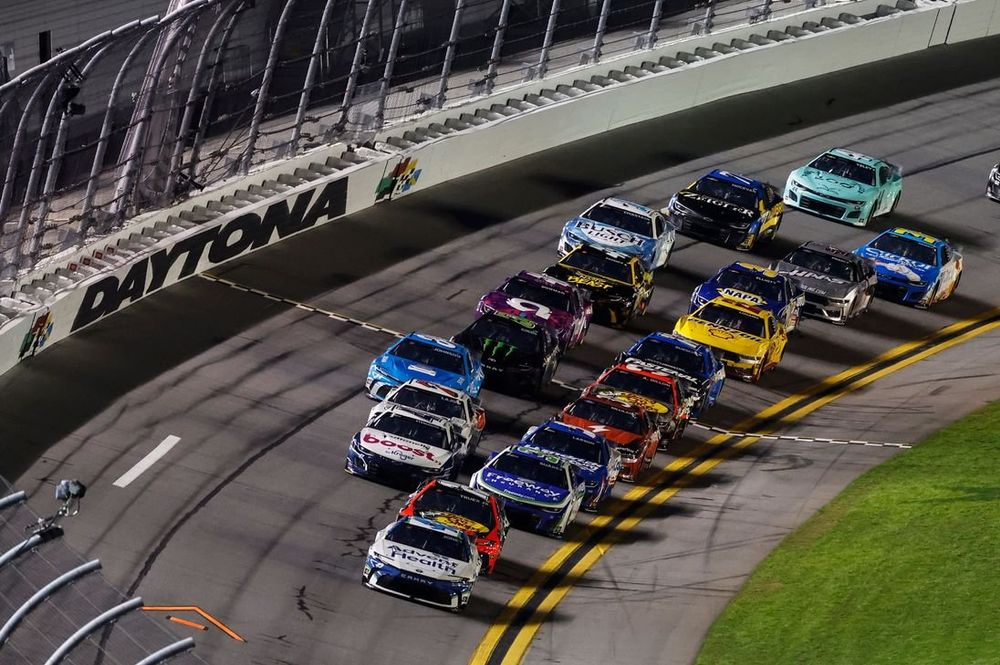 erik-jones-legacy-motor-club-a