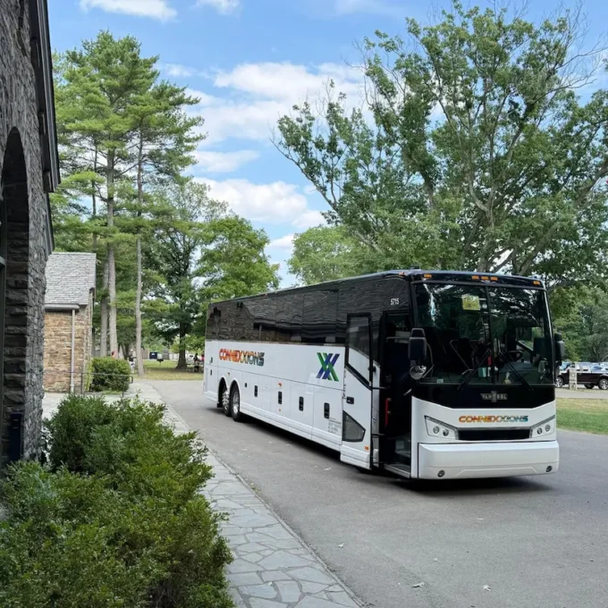 Connexxions charter bus in Nashville for weddings, corporate events, and sports groups